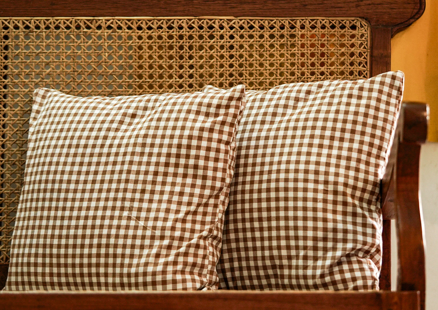CUSHION COVER