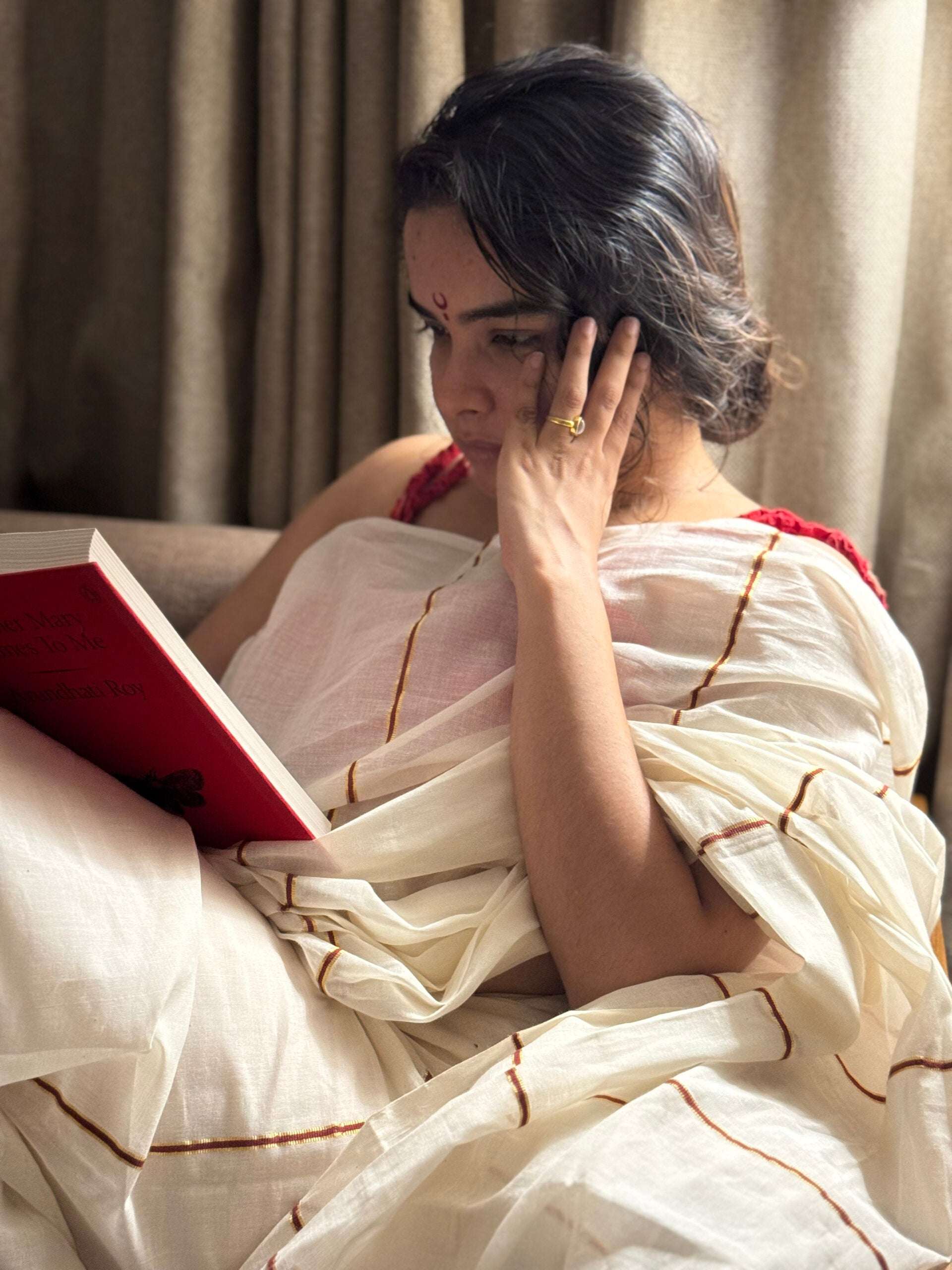 Anikha Saree