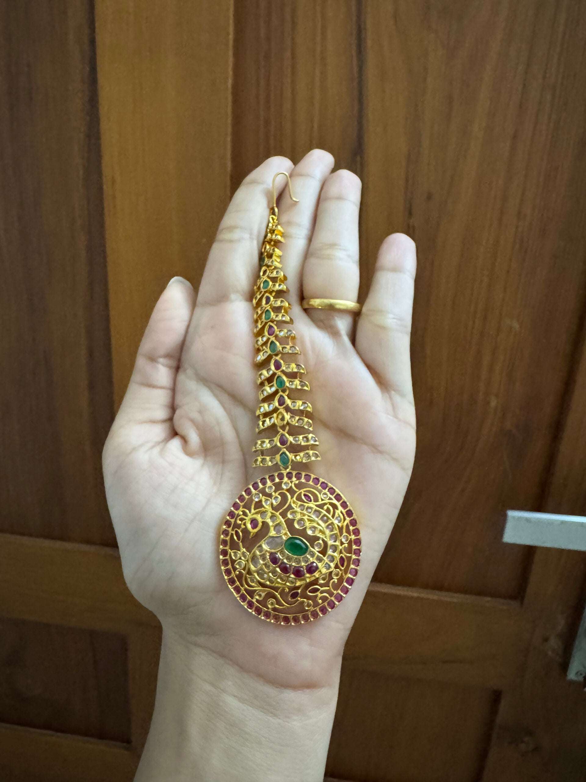 Ruby maangtikka
