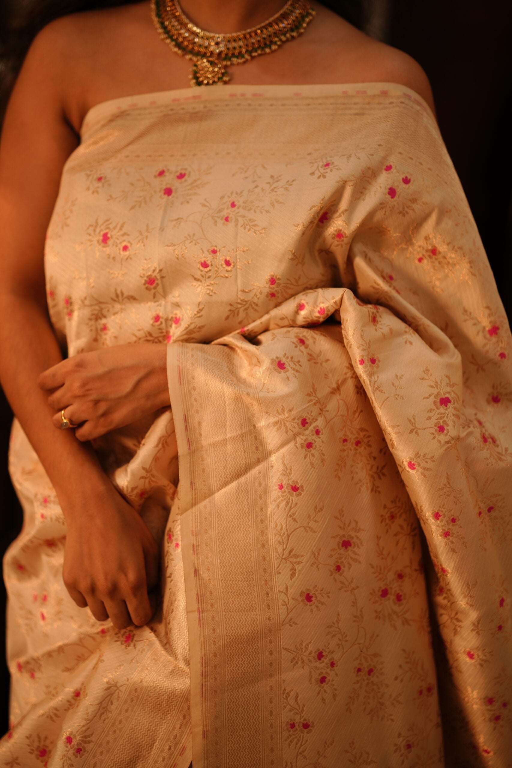 Athirutha Saree