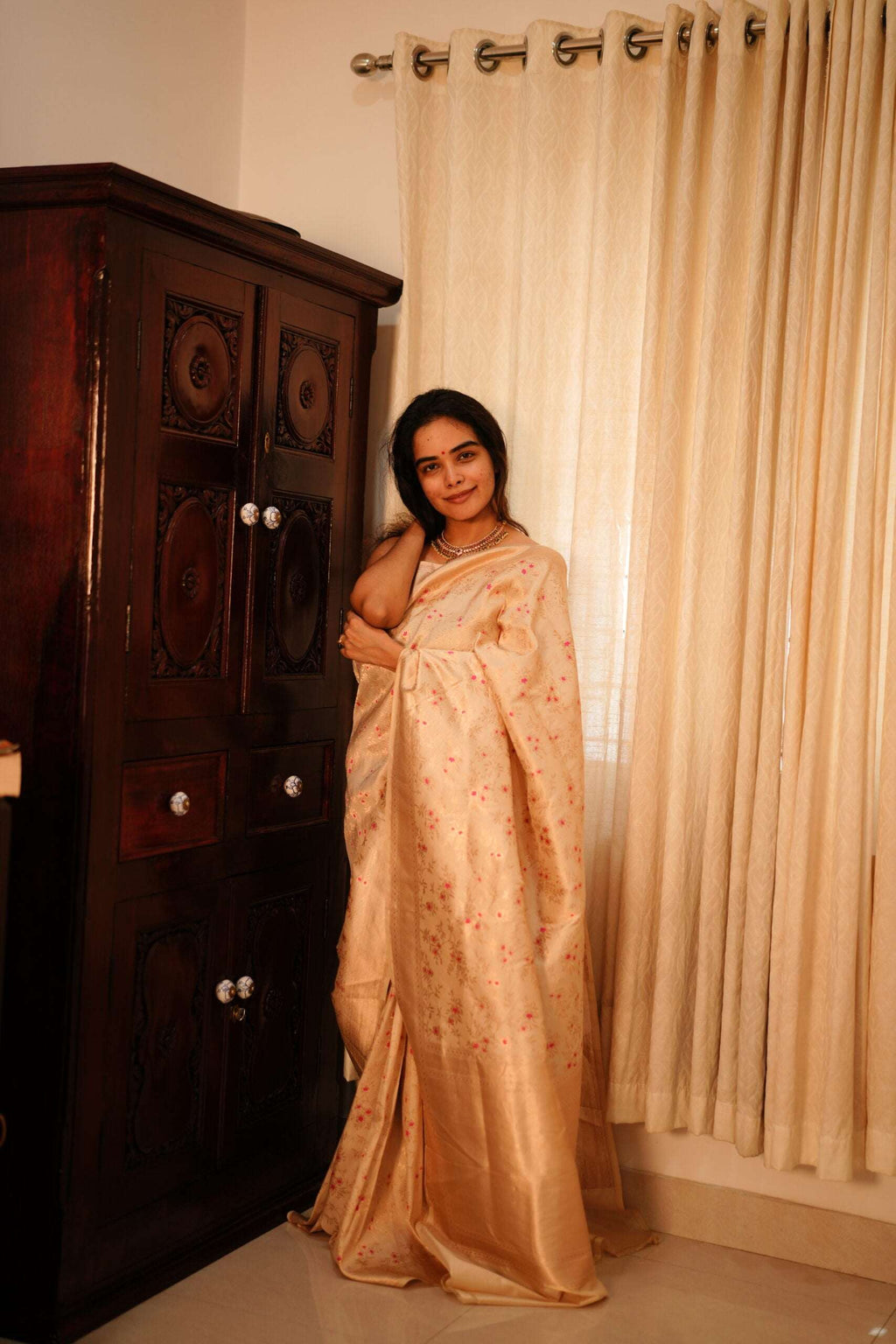 Athirutha Saree