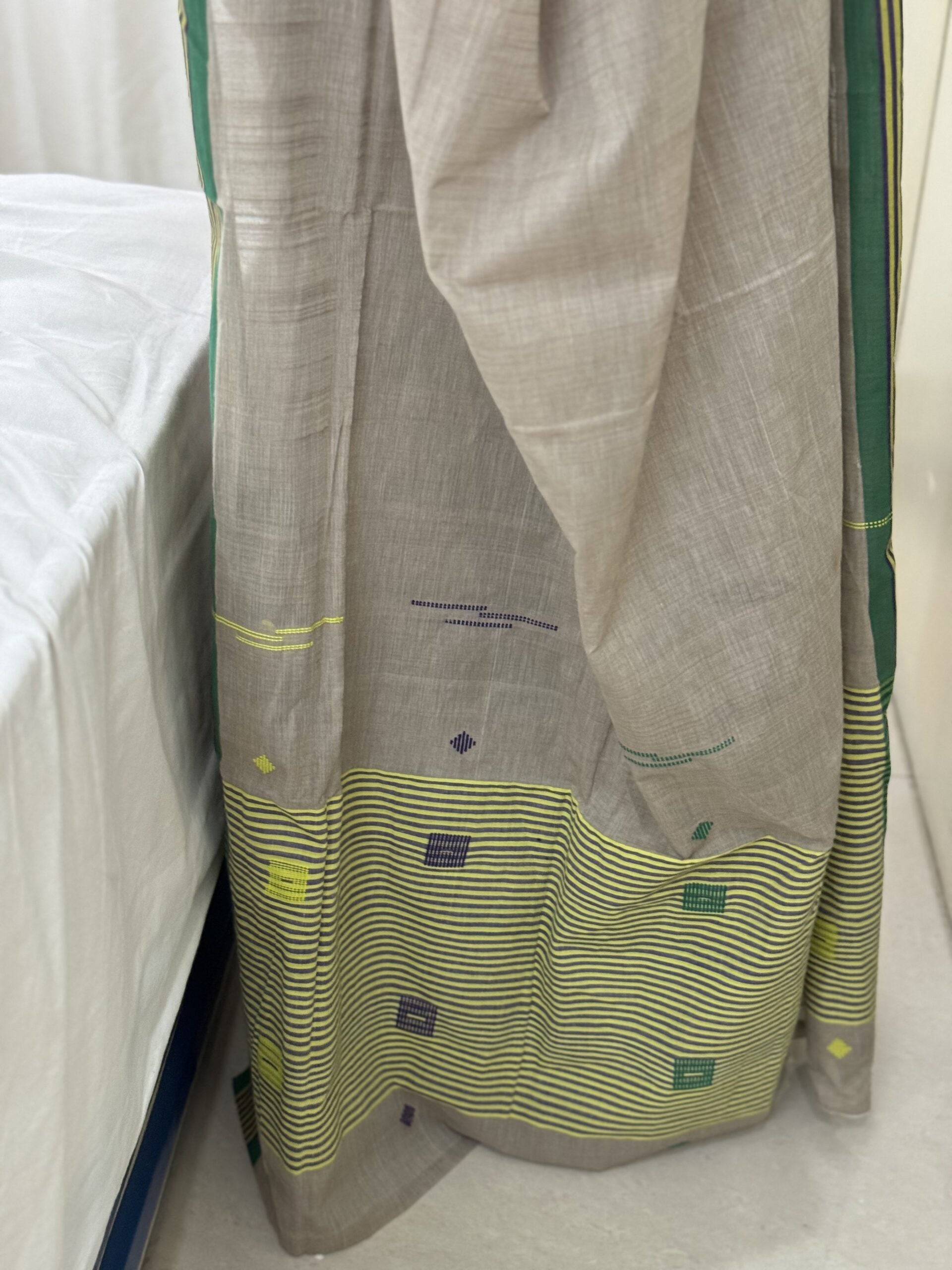ATHIRA Saree 10