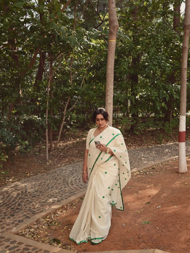 Green polka dots Saree 17