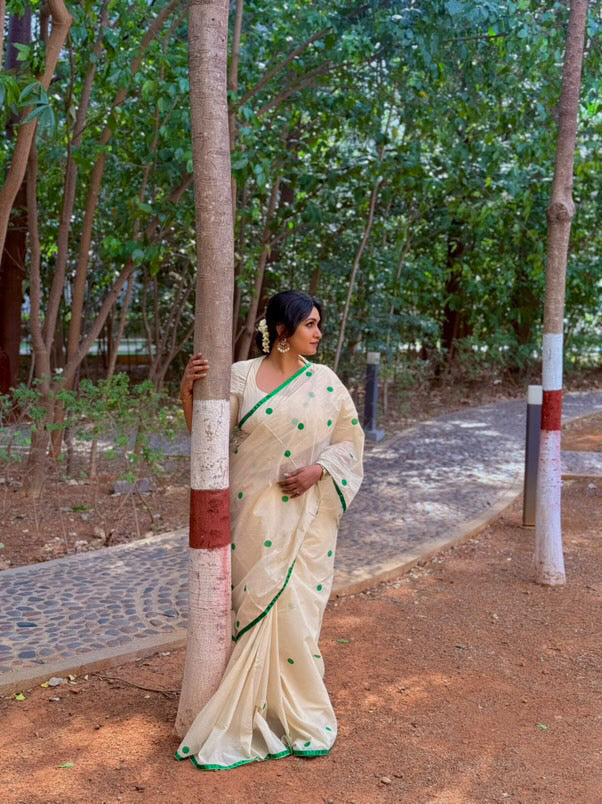 Green polka dots Saree 15