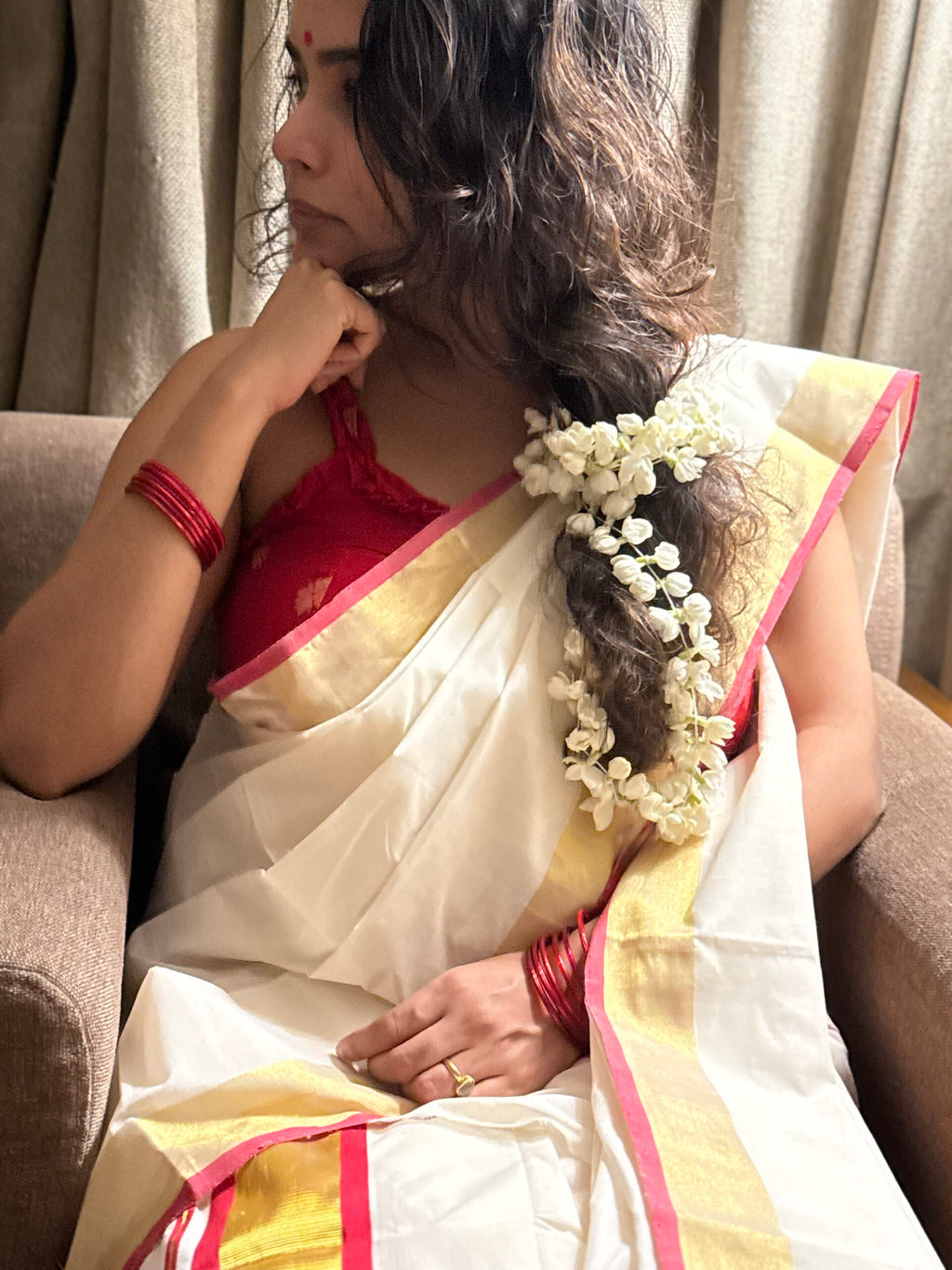 Chitrathara set mundu