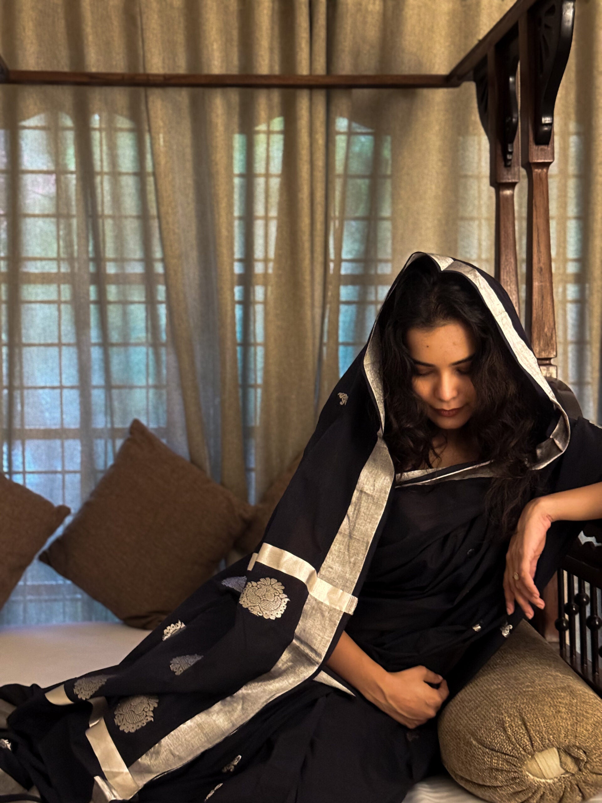 Nilaavu Saree 4