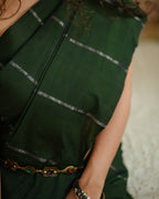 Navomika Saree