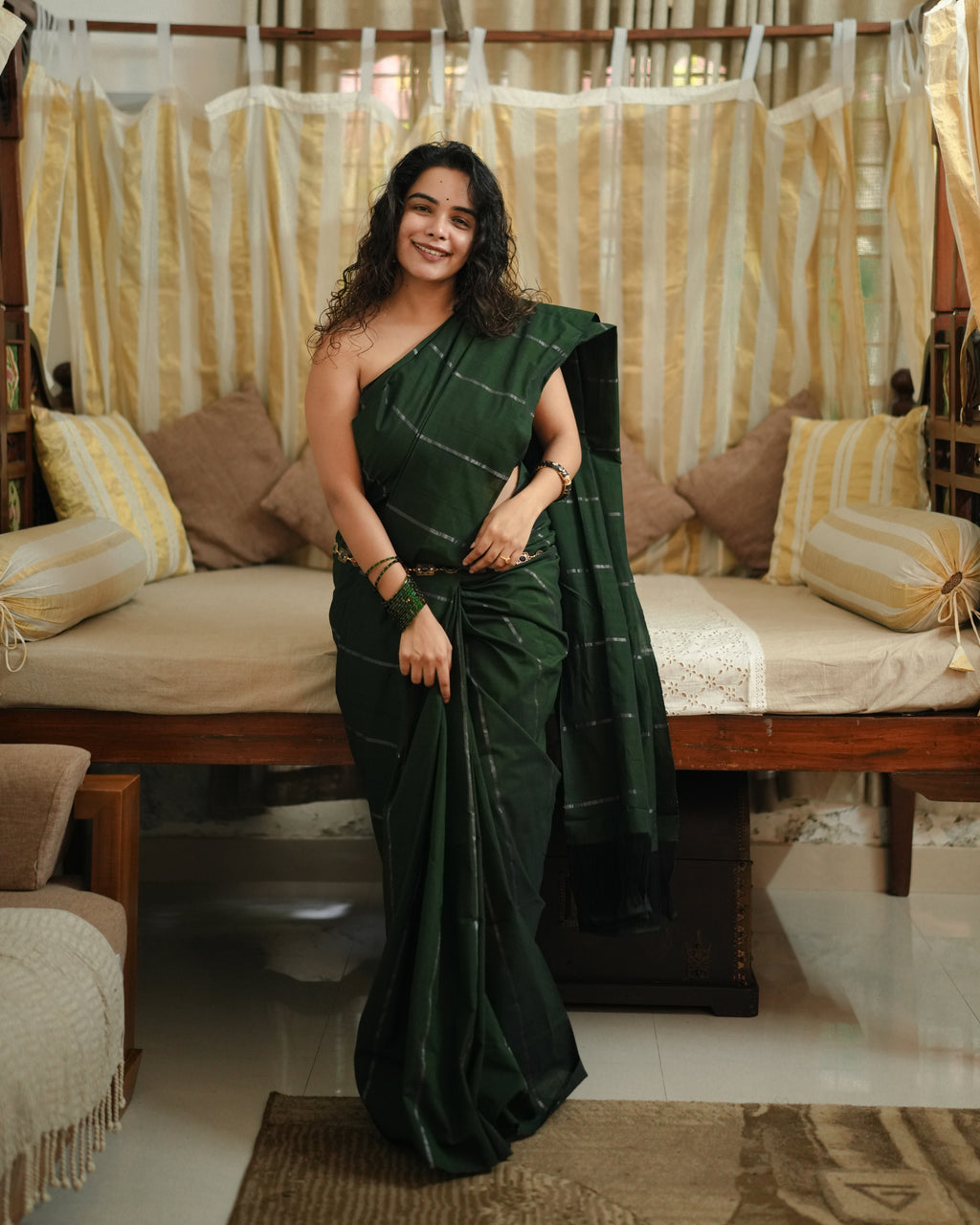 Navomika Saree