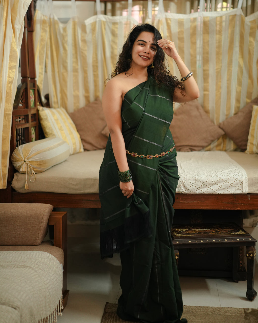 Navomika Saree
