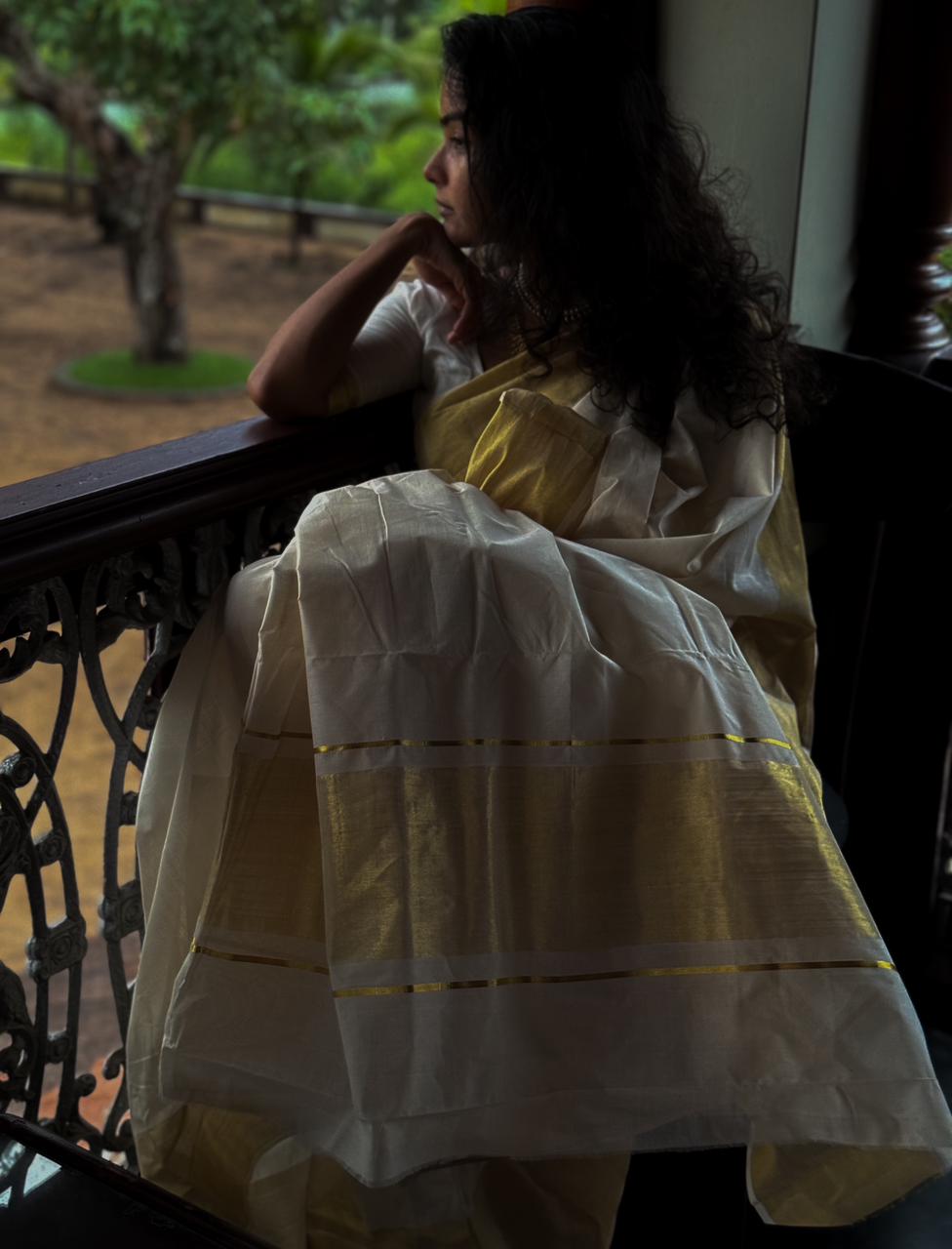 Athulya Saree
