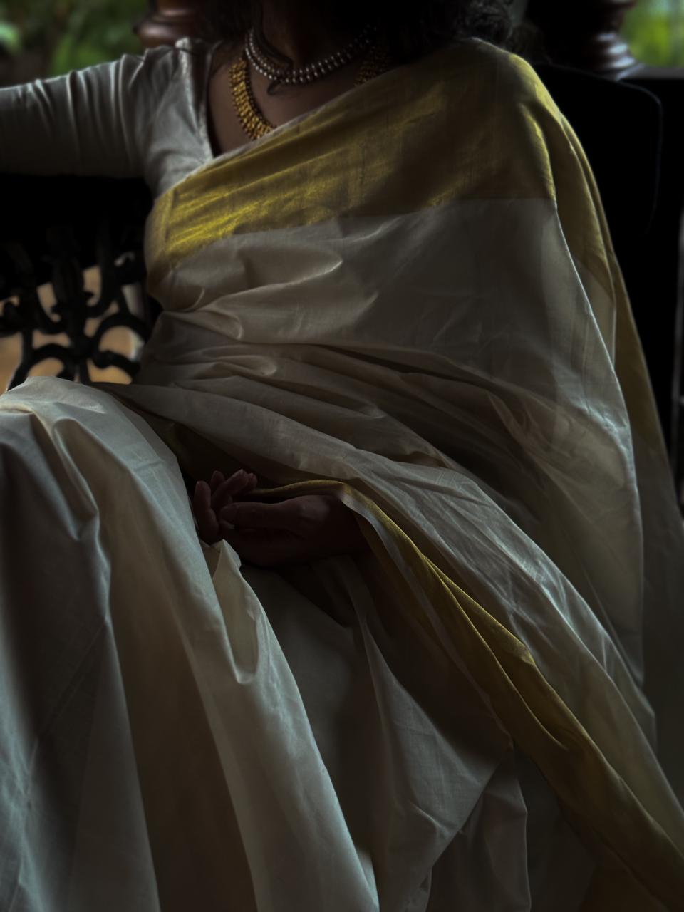 Athulya Saree 2