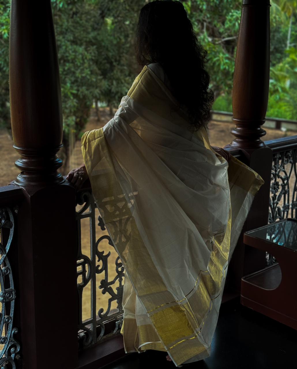 Athulya Saree 4