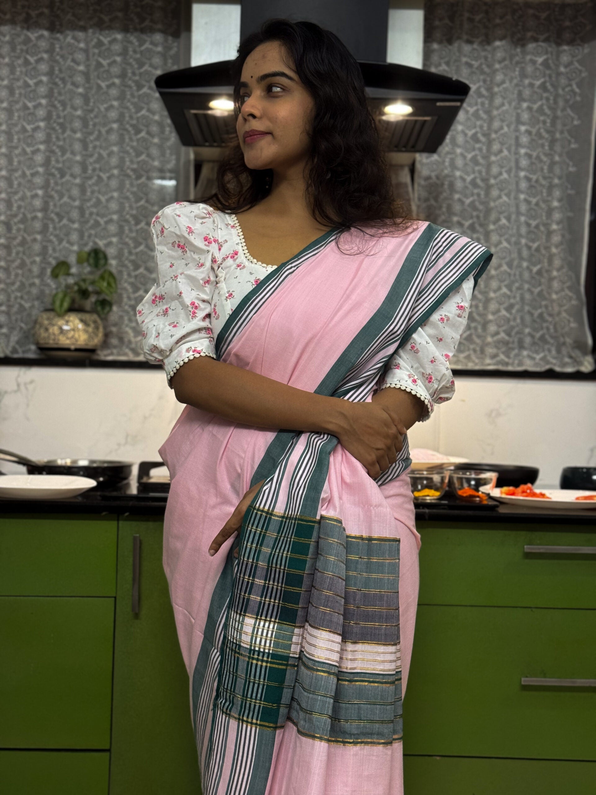 Thalir saree 4