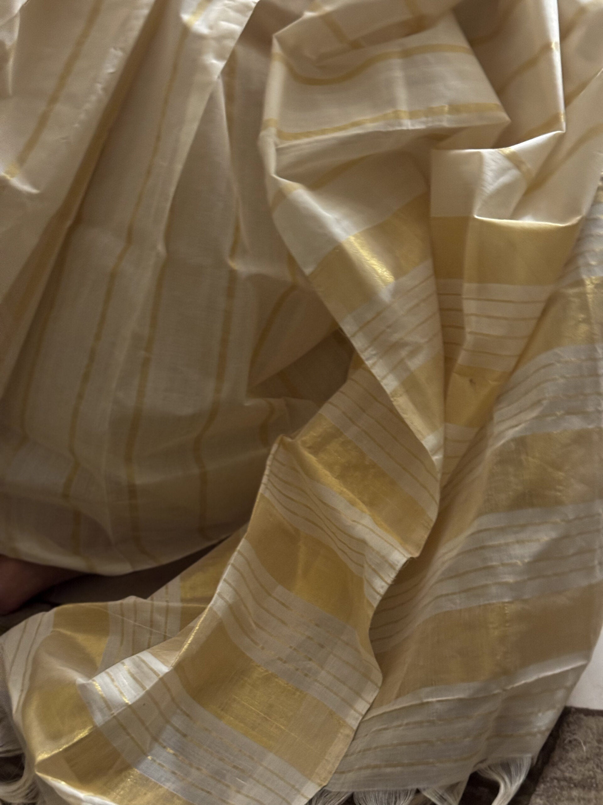 Mrinalini Saree 9
