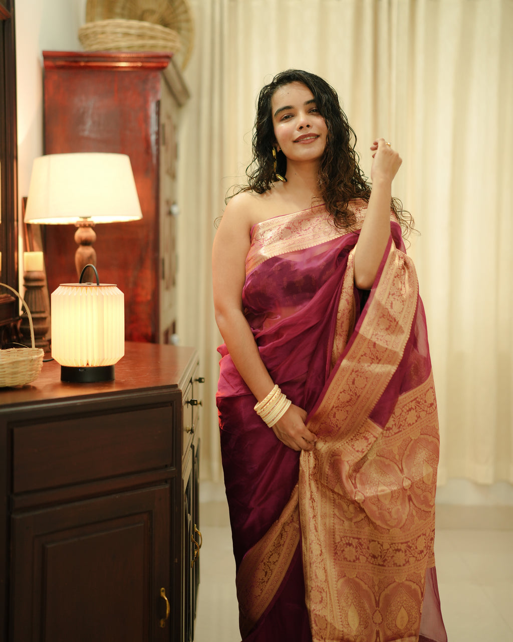 Ponveyil Saree