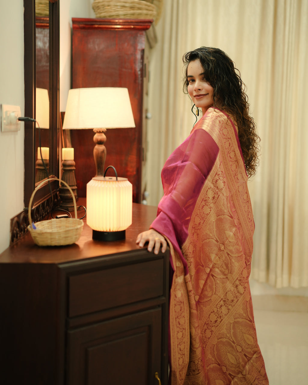 Ponveyil Saree