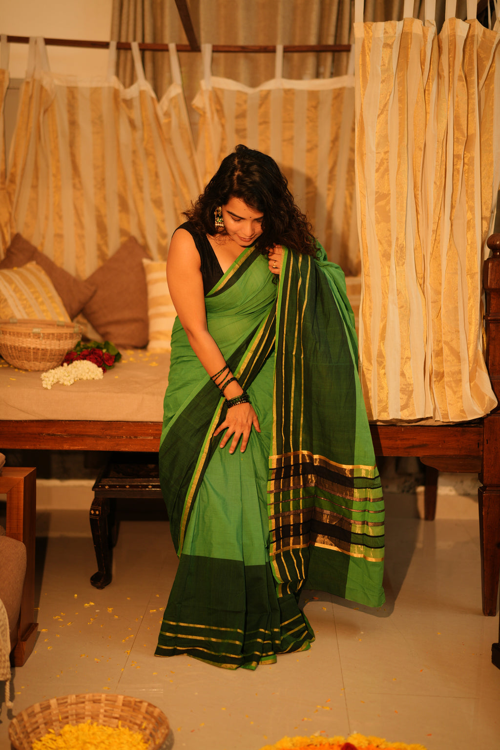 Dyuthi Saree