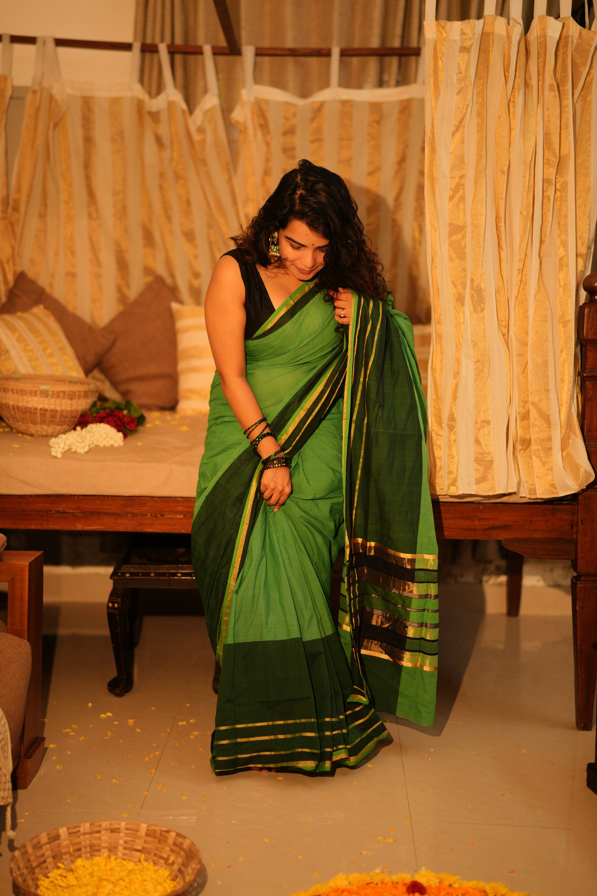 Dyuthi Saree