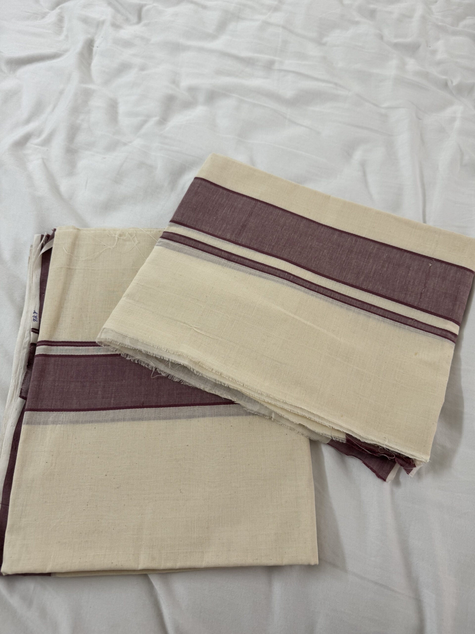 Grape Kara Set Mundu