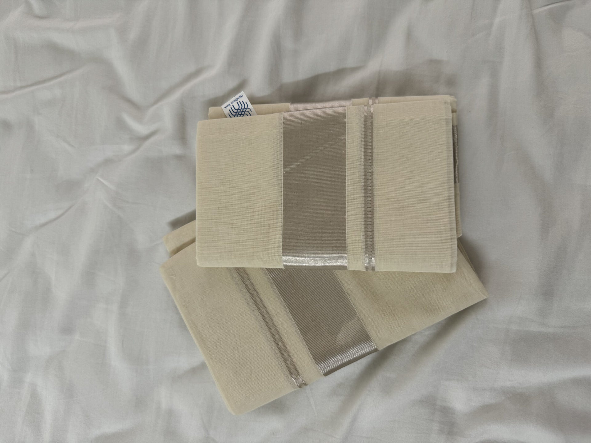 Silver Kasavu SET MUNDU