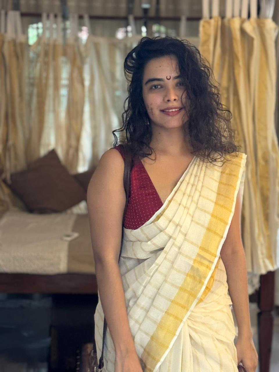 Thriketta Saree