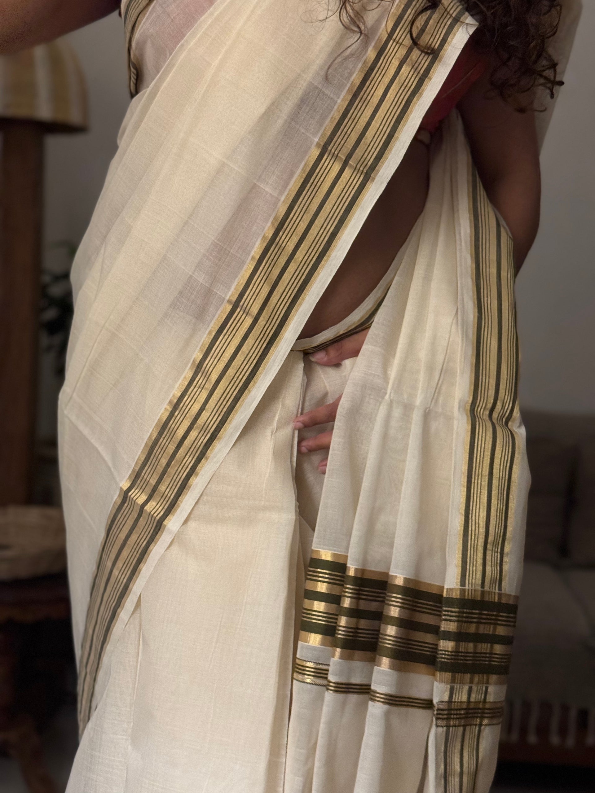 Radha saree
