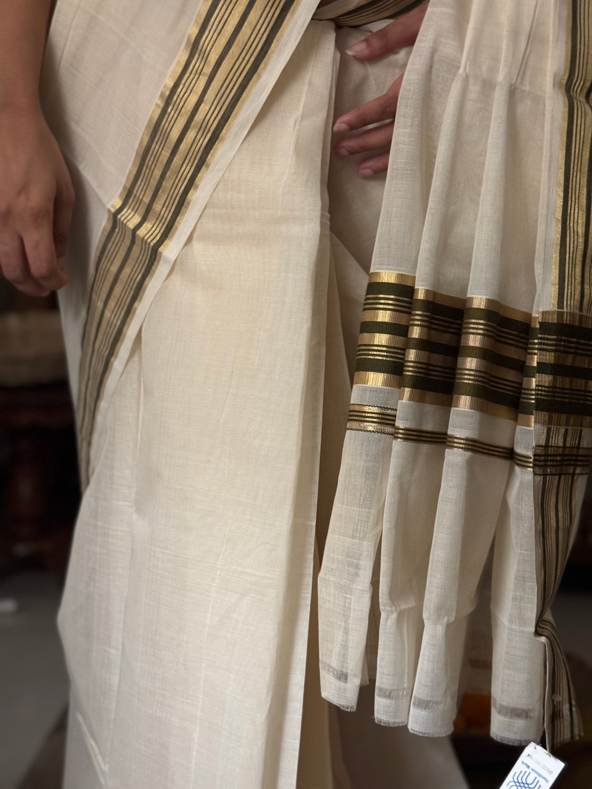 Radha saree