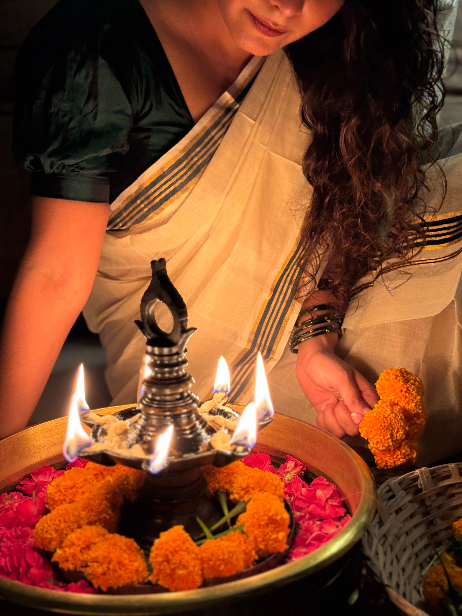 Keerthi set mundu