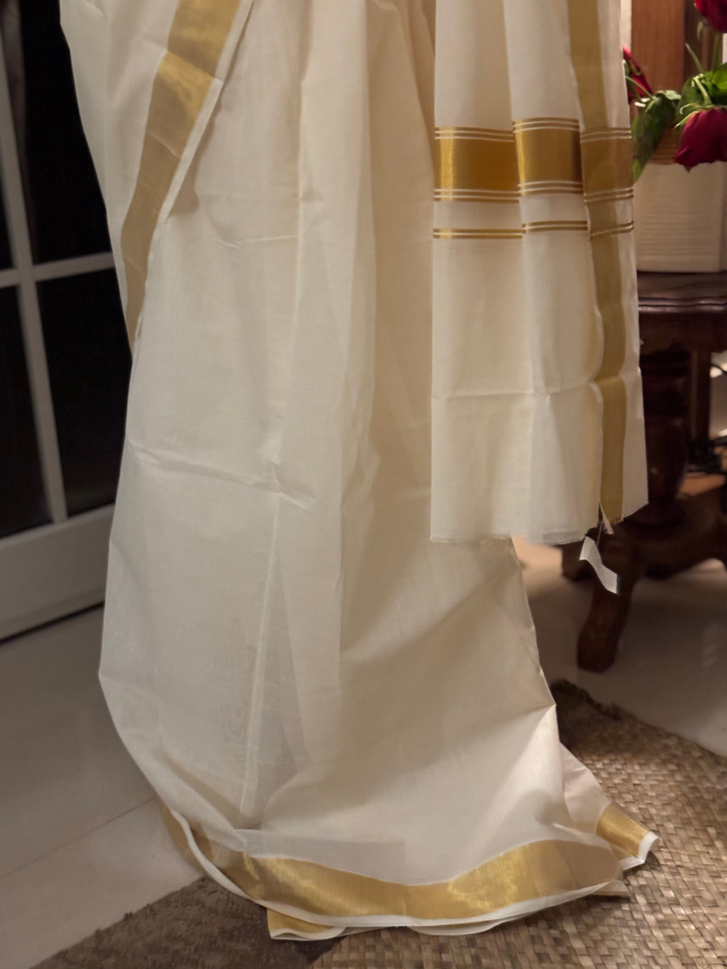 Kerala traditional kasavu Saree