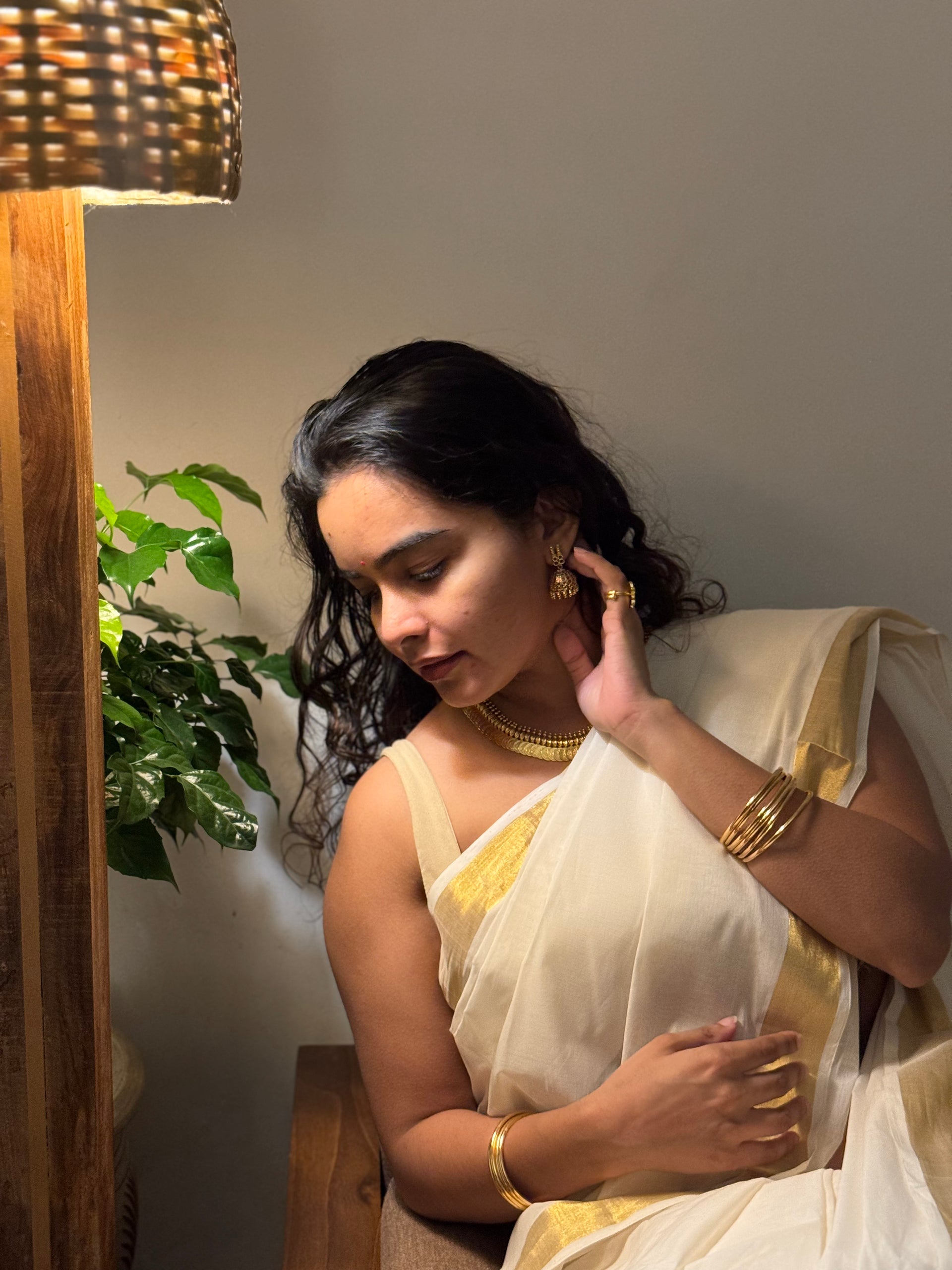 Kerala traditional kasavu Saree