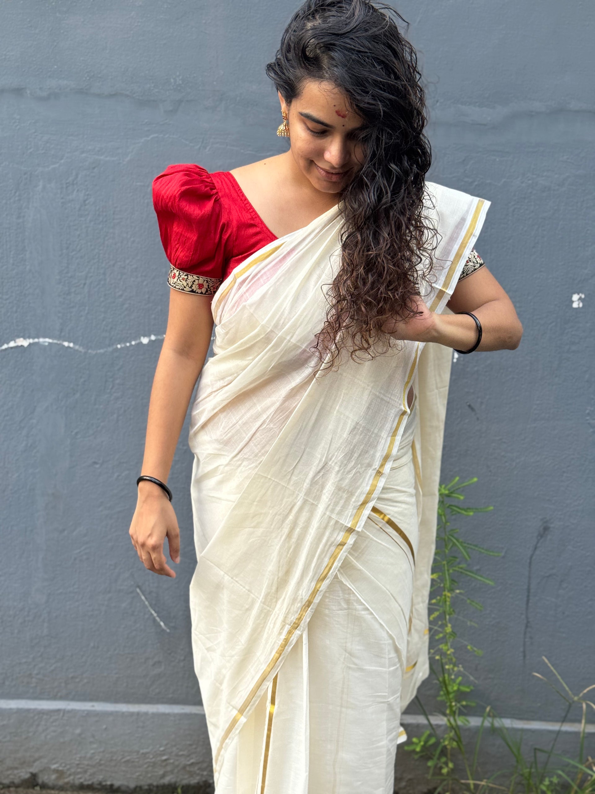 Kasavu set mundu