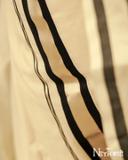 BLACK AND SILVER SET MUNDU 5