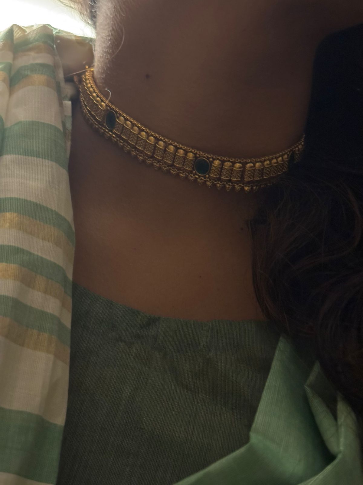 Green choker
