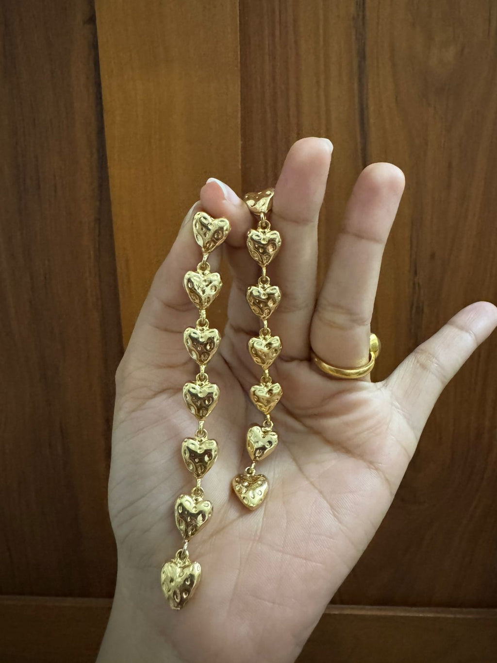 Gold long drops